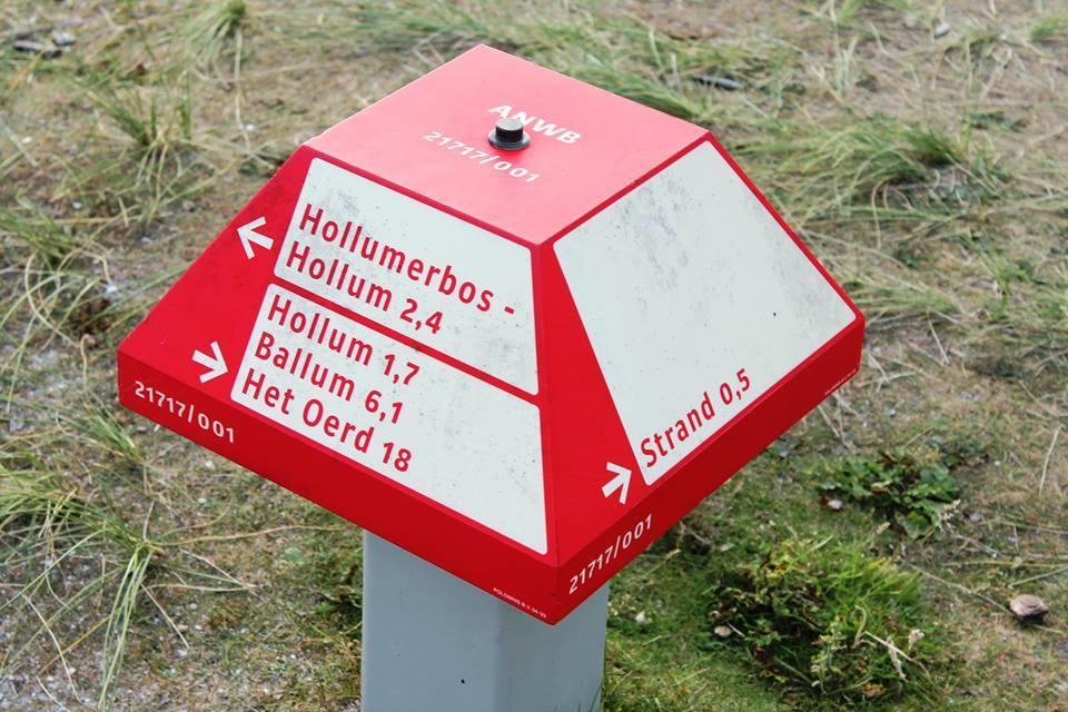 'T Strandhuys En De Vuurtoren, Met Eigen Keuken, Zonnig Terras Nabij Dorp, Duinen En Strand, Incl Verwarmd Binnen Zwembad Hollum  Pokoj fotografie