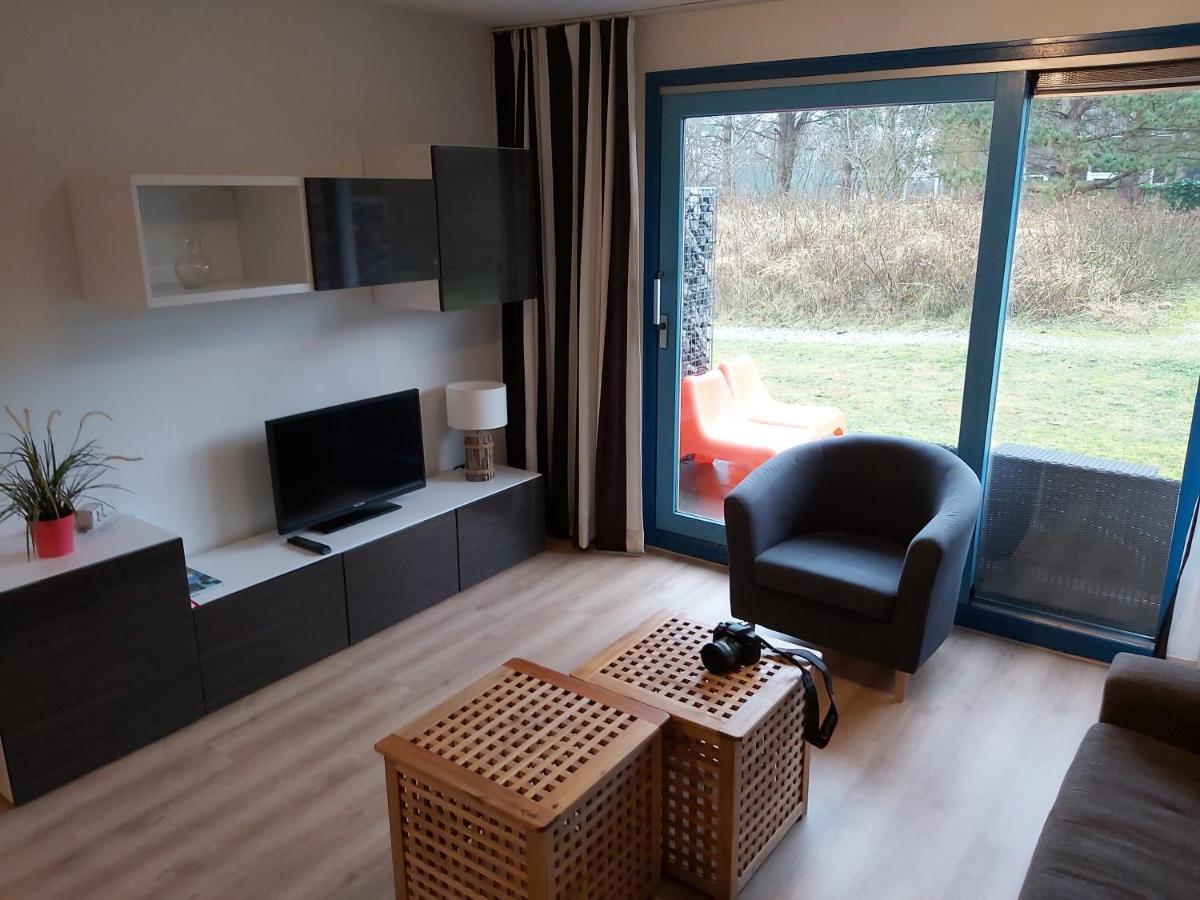'T Strandhuys En De Vuurtoren, Met Eigen Keuken, Zonnig Terras Nabij Dorp, Duinen En Strand, Incl Verwarmd Binnen Zwembad Hollum  Exteriér fotografie